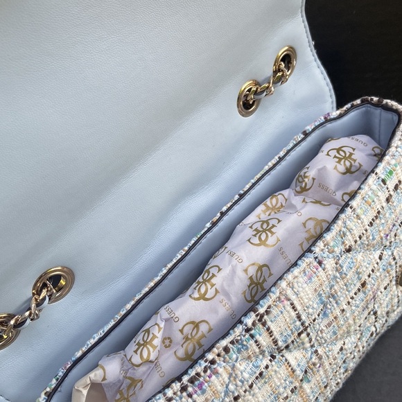 New Guess Women's Cessily Convertible Crossbody Flap - Picture 9 of 10